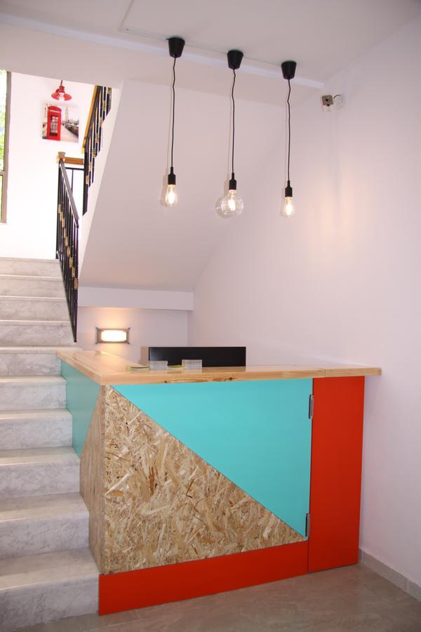 Art Hostel Tirana Exterior photo